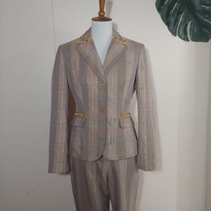 Allen by Allen Schwartz Women's pantsuit Size 6